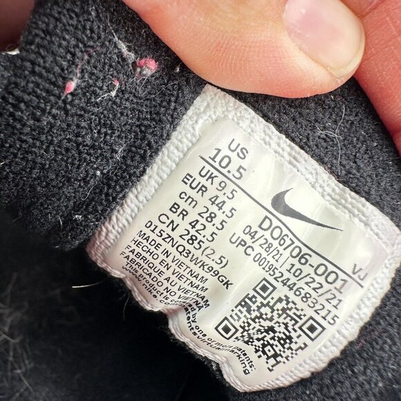 Nike Air Max 90 Men Size 10.5 DO6706-001 Black Yellow Strike Metallic Grey Shoes - Picture 10 of 11